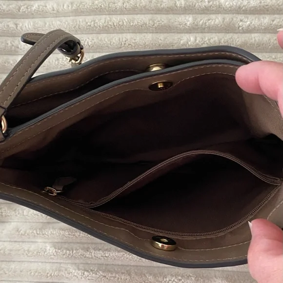 COACH PENELOPE SHOULDER BAG - Picture 7 of 12